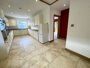 Open Plan Dining Kitchen- click for photo gallery